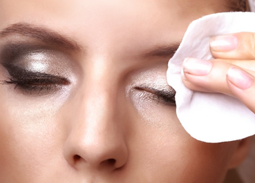 Natural Skin Care 3: Scrubs Cleansers Toners